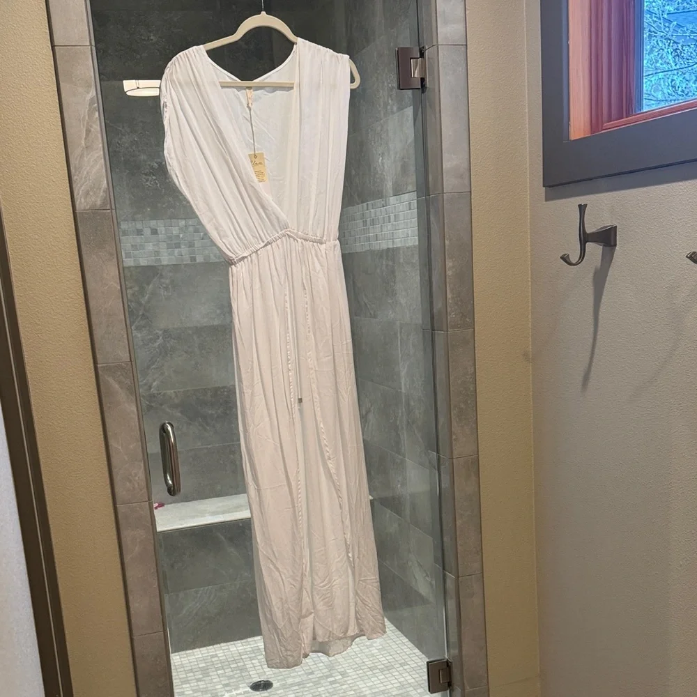 Classic White Swimsuit Coverup/Caftan, New - Picture 1 of 5
